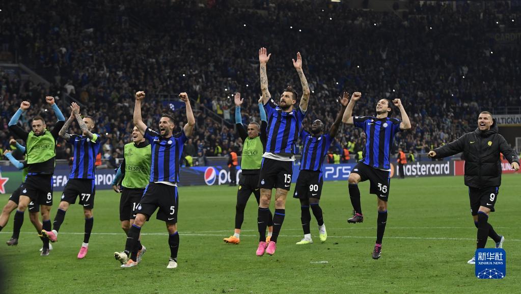 比利奇：我曾很接近重返西汉姆联；希望在英超或英冠找到下家（比利奇：差点回归西汉姆，盼在英超或英冠再执教）