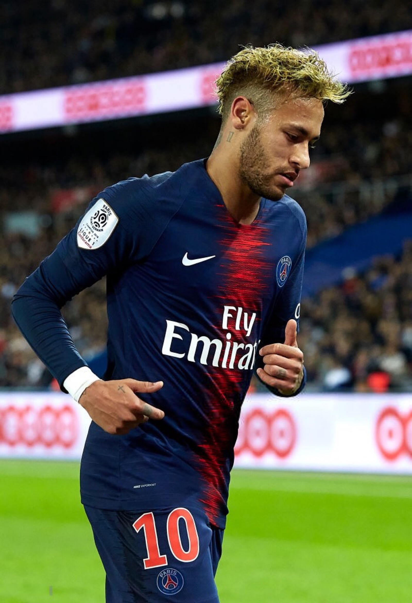 NBA精彩回放：湖人绝杀凯尔特人,（NBA集锦：湖人压哨绝杀凯尔特人）