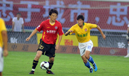 特罗萨德打进英超50球，成第5名达成此成就的比利时球员（特罗萨德斩获英超第50球，成比利时第5人达此里程碑）