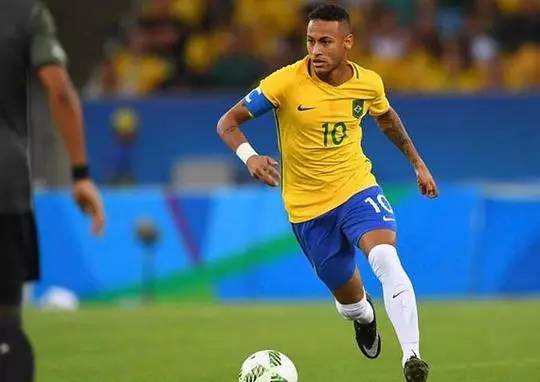 阿莱格里：我们还有整个赛季在面前，目标是重返欧冠赛场（阿莱格里：赛季还很长，我们的目标是重返欧冠）