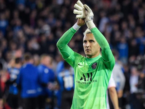 连续定位球丢球，拜仁本赛季首次两球落后（拜仁连遭定位球破门，本季首次落后两球）