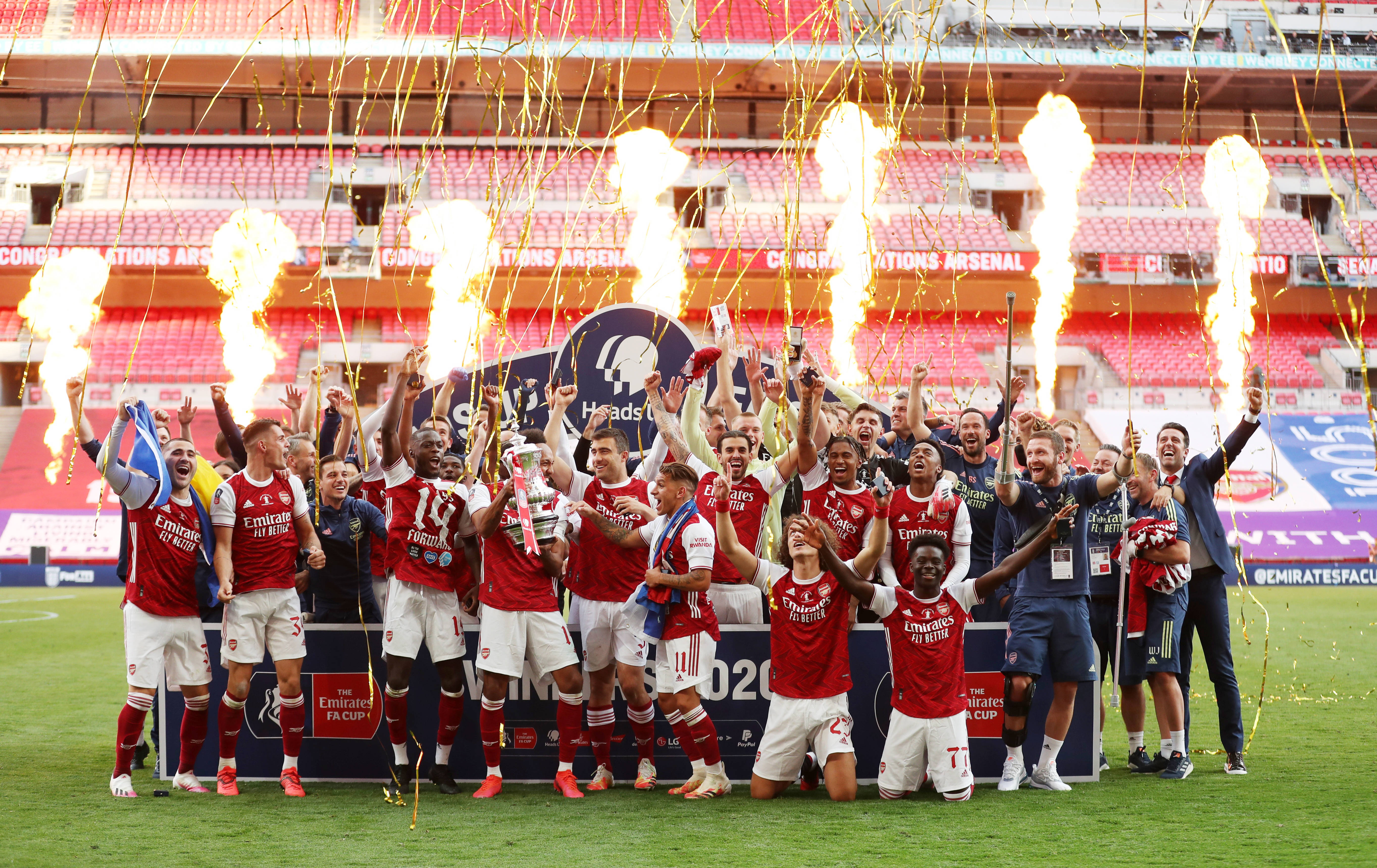 尤文王朝崩塌前夜！8000万神锋轰然倒下