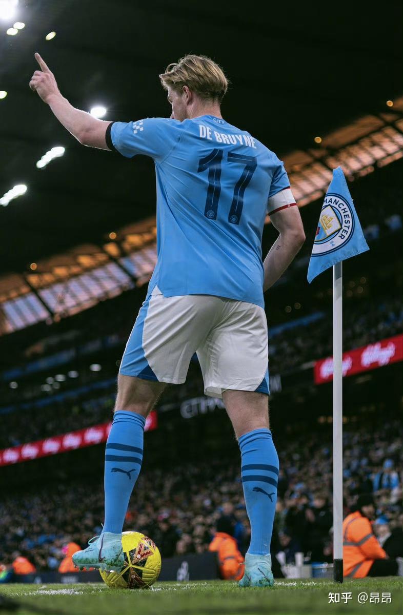 鲁尔：多特小将科尔-坎贝尔就转会接触了中日德兰和图尔贝里（鲁尔消息：多特小将科尔-坎贝尔已就转会与中日德兰、图尔贝里展开接触）