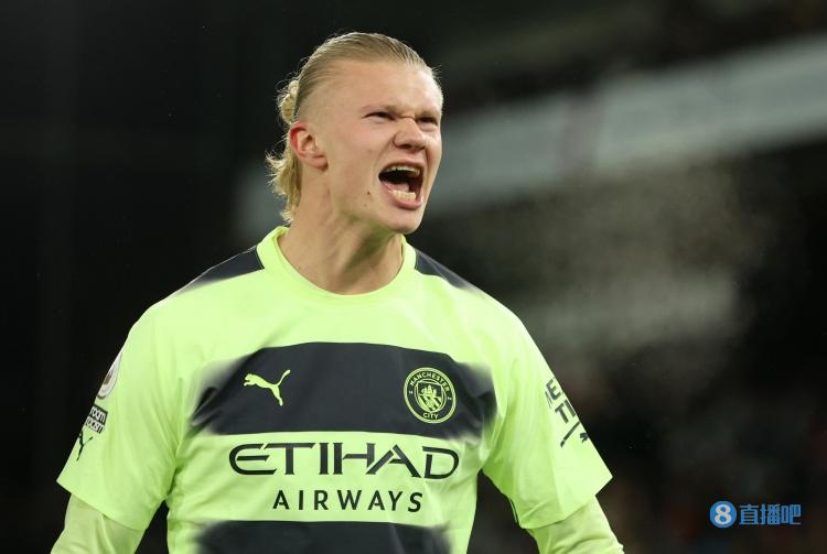 孔蒂：球员承担责任展现了成长，此刻我们不怕任何事物任何人（孔蒂：球员敢担责体现成长，当下我们不惧任何挑战与对手）