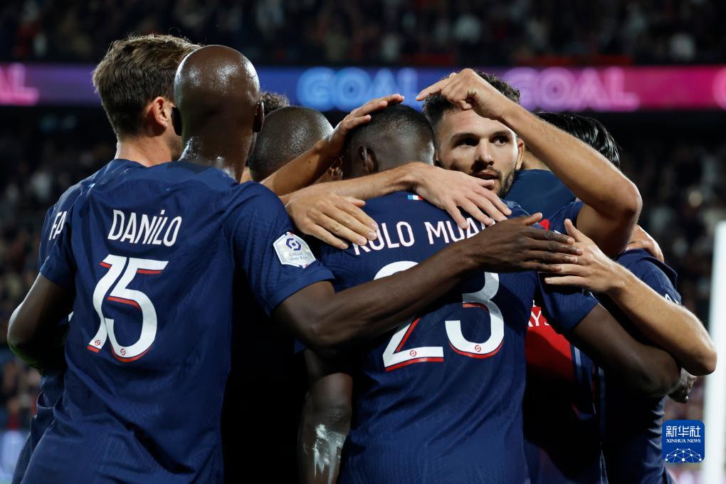 萨内蒂评合作过国米十大前锋：大罗位列榜首，伊布和巴乔在列（萨内蒂评选共事过的国米十大前锋：大罗第一，伊布与巴乔入选）