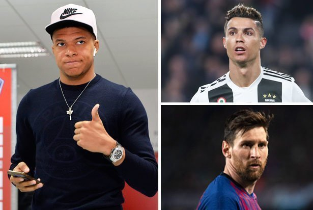 半场战报：斯洛伐克0-0北爱尔兰，双方破门乏术（半场快讯：斯洛伐克与北爱尔兰互交白卷，比分0-0）