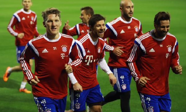 曼联客场对阵狼队，若取胜可追平切尔西，升至第六。狼队近期状态差，曼联实力占优，有望全取三分。