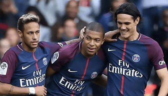 广东男篮防守稳固力克上海（广东男篮凭稳固防守击败上海队）