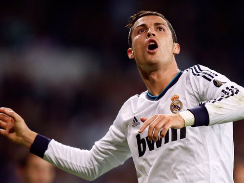 德转本赛季全球主场场均上座TOP25：多特拜仁前二，英博第19（德转发布本季全球主场场均观众TOP25：多特、拜仁包揽前二，英博第19位）